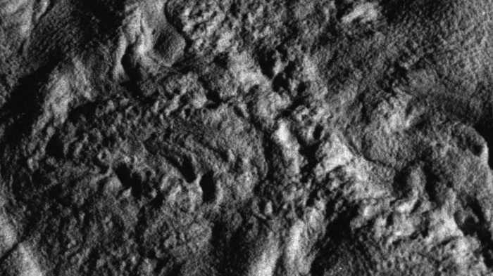 howlround-a-creak-in-time-2